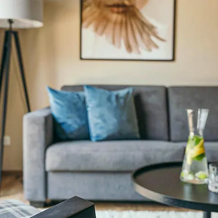 Apartment Fuer 4 Personen * ブリクセン イン ターレ
