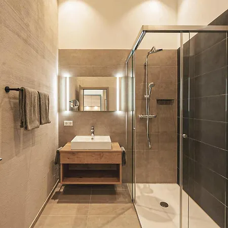 Apartment Fuer 4 Personen בריקסן אים טהלה